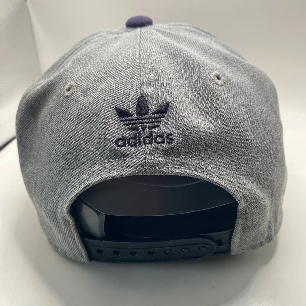 Adidas Originals Trefoil Snapback Hat Men‎ OSFM Grey Purple Wool Blend Flat Brim